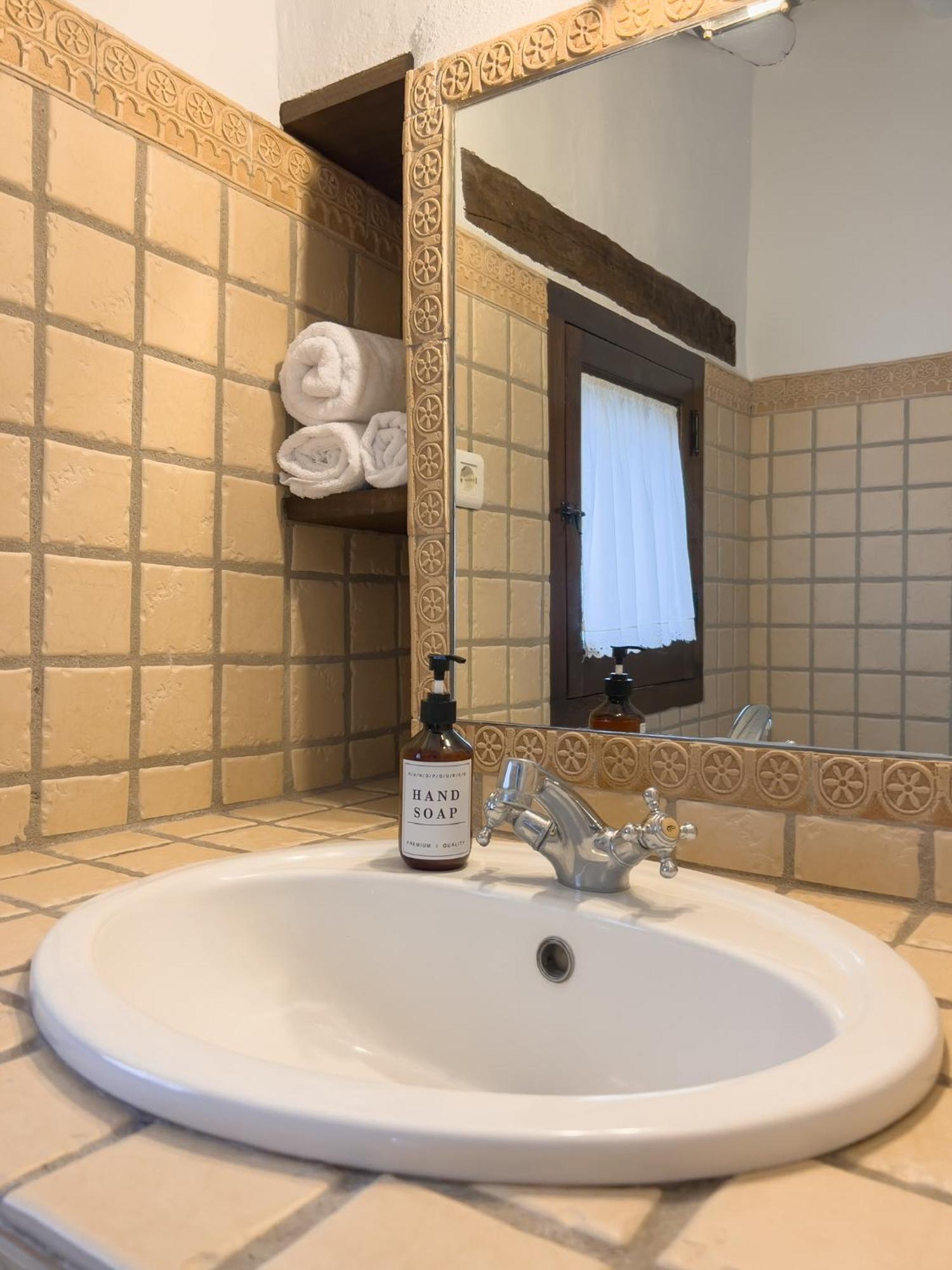 Casa Harillo Apartment Genalguacil Bagian luar foto